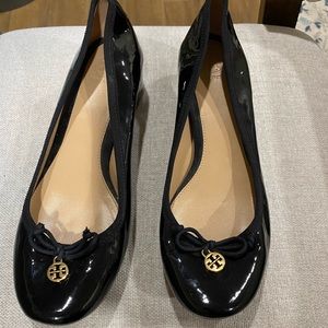 Tory Burch black heels preowned